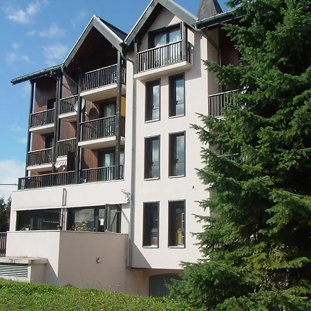 4 Pers Au Pied Des Commerces, 450 M Des Pistes - Fr-1-572-256 Appartement Arâches
